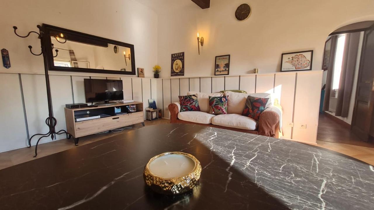 Sunny Apartment With Nice View In History City Center Αιξ-αν-Προβάνς Εξωτερικό φωτογραφία